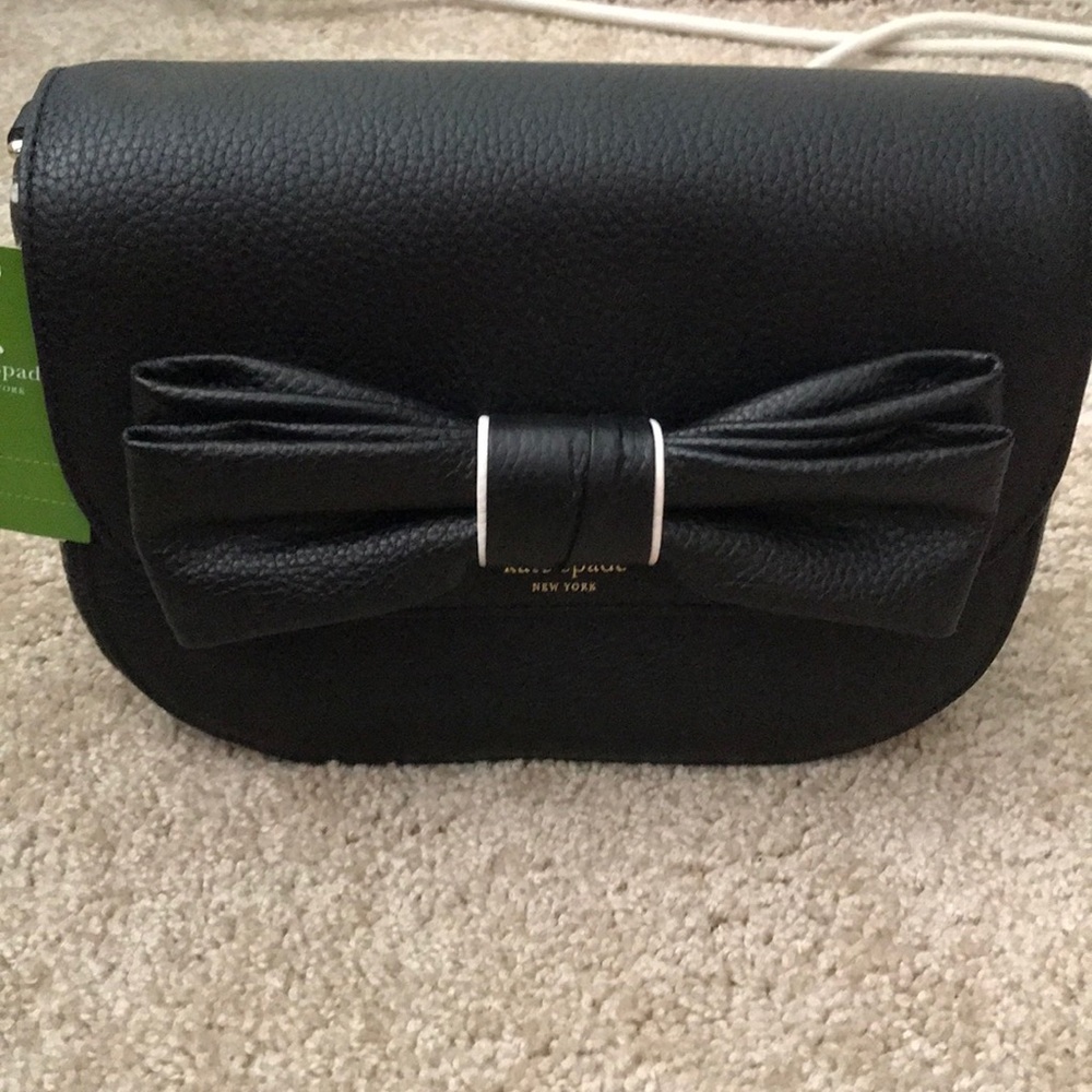 Black Kate spade crossbody purse